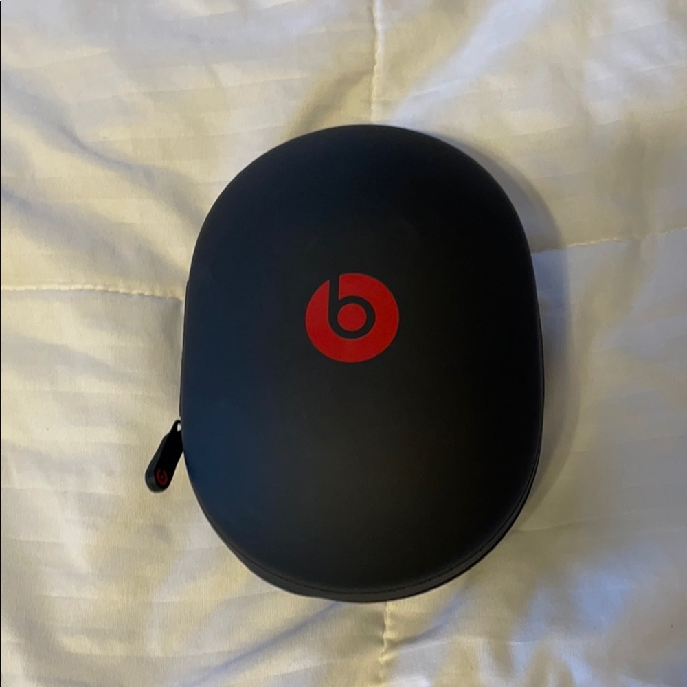 Beats by Dr Dre Studio3 Wireless Headphones